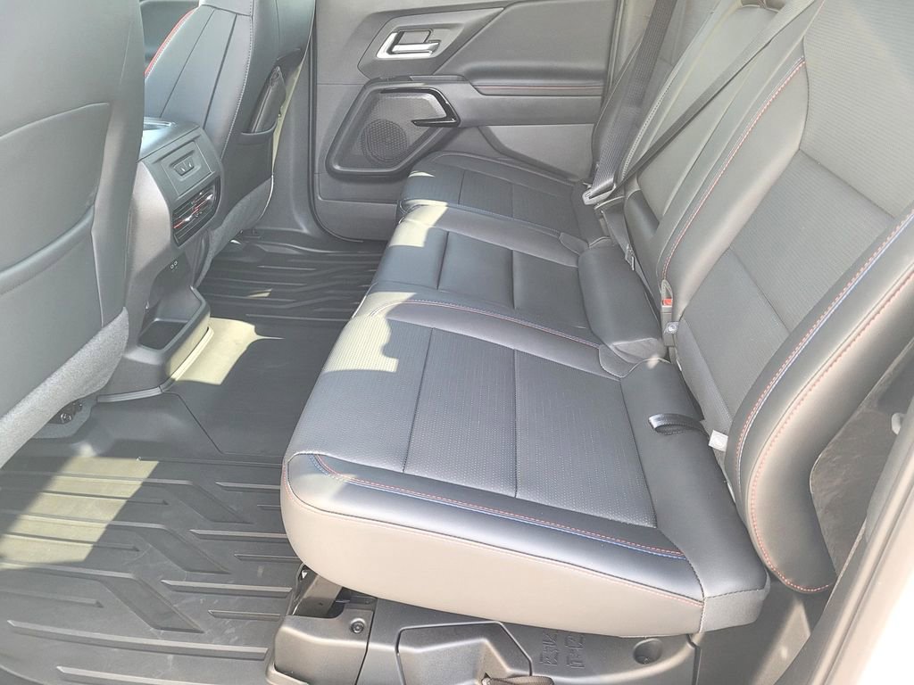 New 2025 Chevrolet Silverado EV RST AWD/4WD image 6