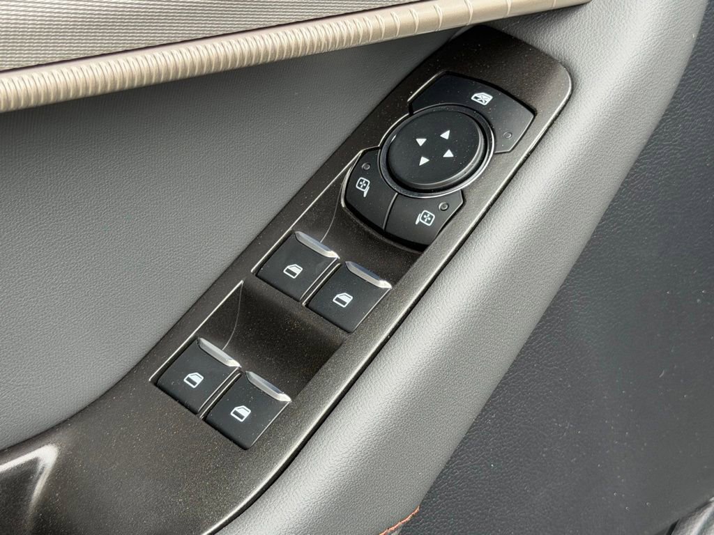New 2026 Ford Explorer Active w/ Active Comfort Package RWD image 17