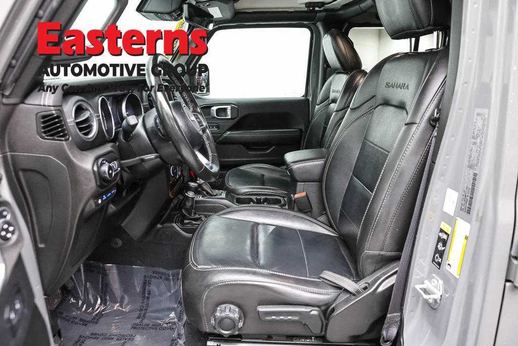 Used 2022 Jeep Wrangler Unlimited Sahara w/ Cold Weather Group AWD/4WD image 14