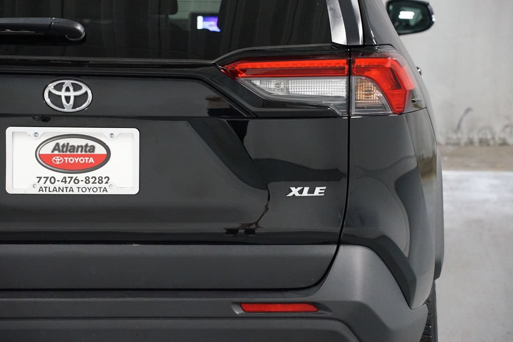 Certified 2025 Toyota RAV4 XLE FWD image 10