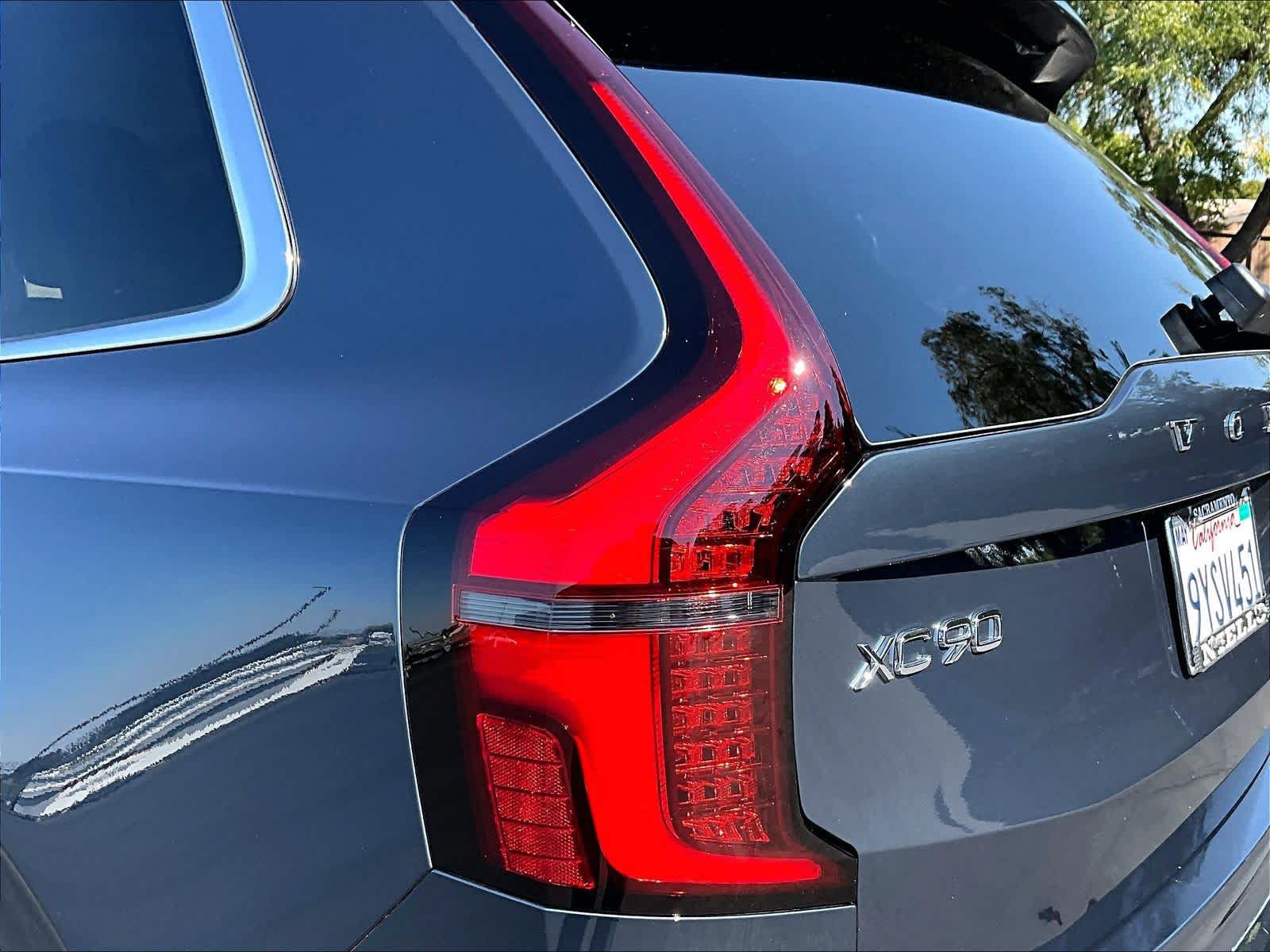 Used 2026 Volvo XC90 B5 Core AWD/4WD image 33