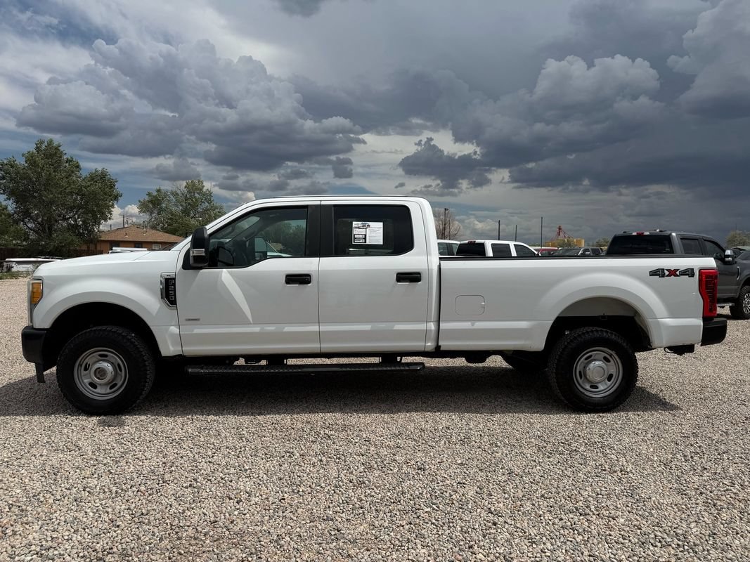 Used 2017 Ford F250 XL w/ Power Equipment Group AWD/4WD image 6