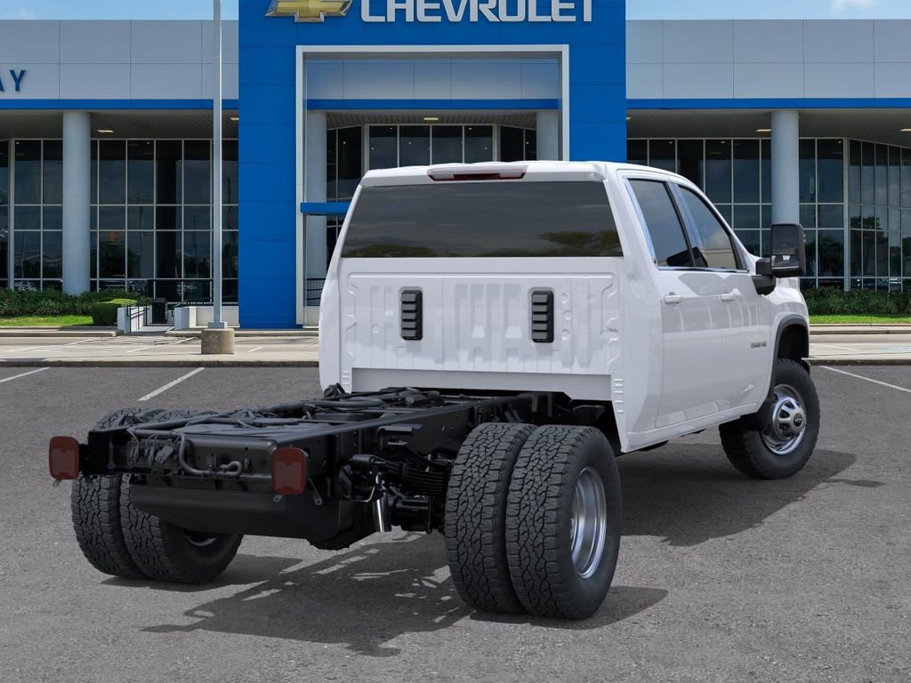 New 2025 Chevrolet Silverado 3500 W/T w/ Snow Plow Prep Package AWD/4WD image 4