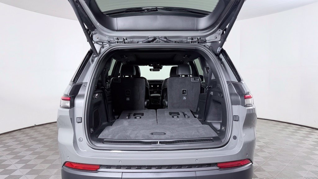 New 2027 Jeep Grand Cherokee L Limited AWD/4WD image 10