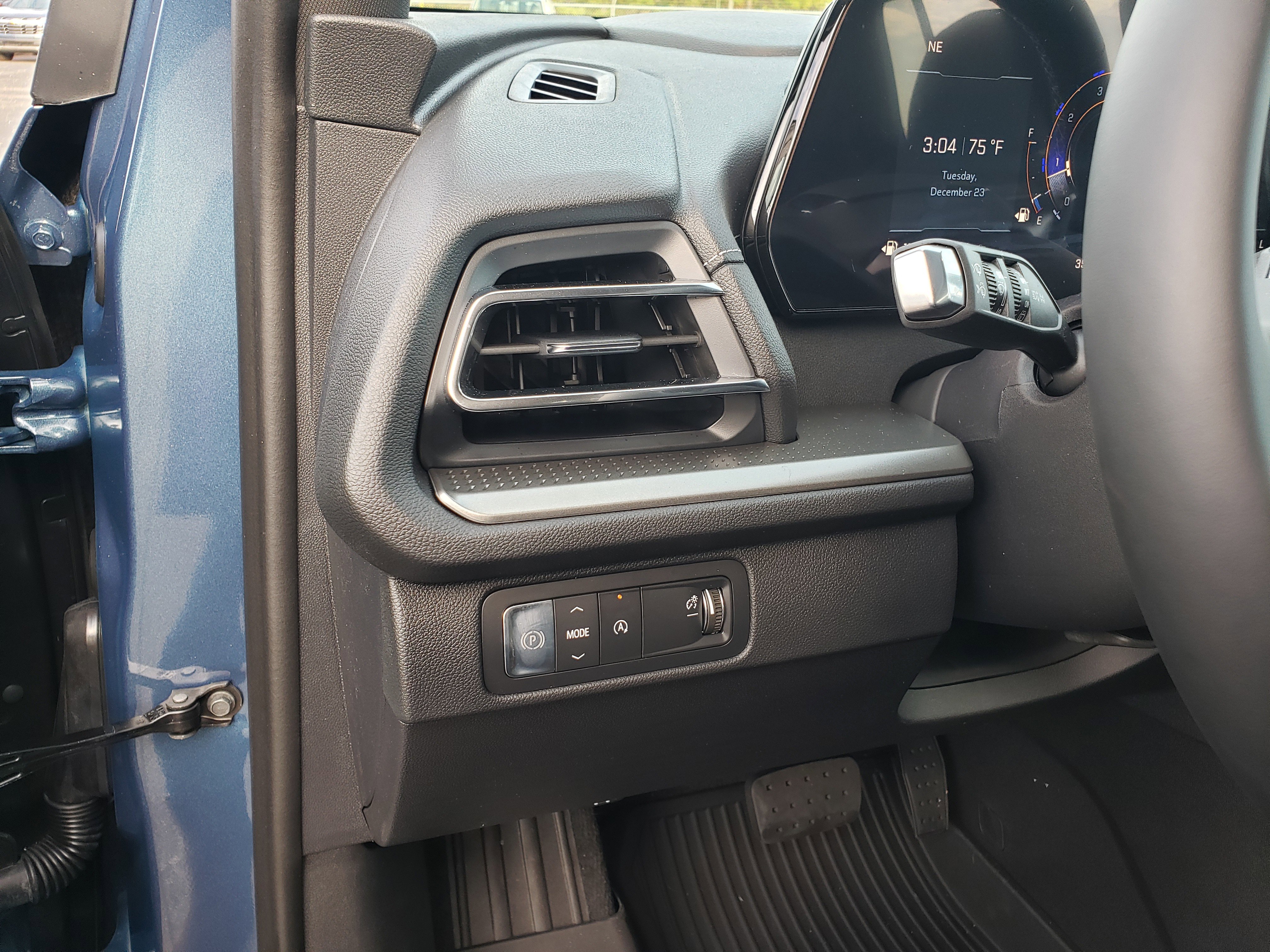 New 2026 Chevrolet Traverse LT w/ Midnight/Sport Edition image 16