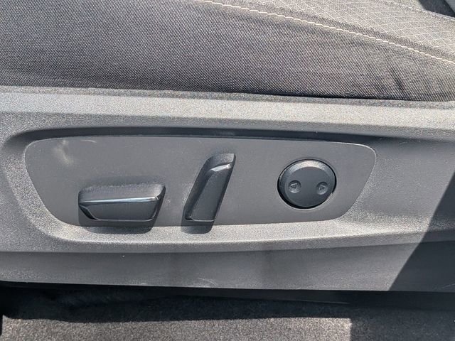 Used 2024 Nissan Pathfinder SV image 20
