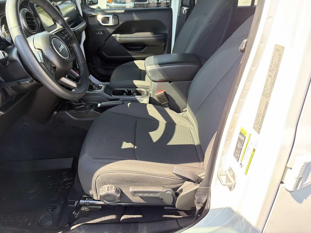 Used 2021 Jeep Wrangler Unlimited Sport AWD/4WD image 19