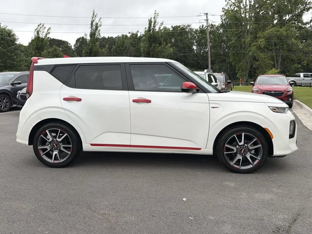 Used 2021 Kia Soul GT-Line FWD image 2