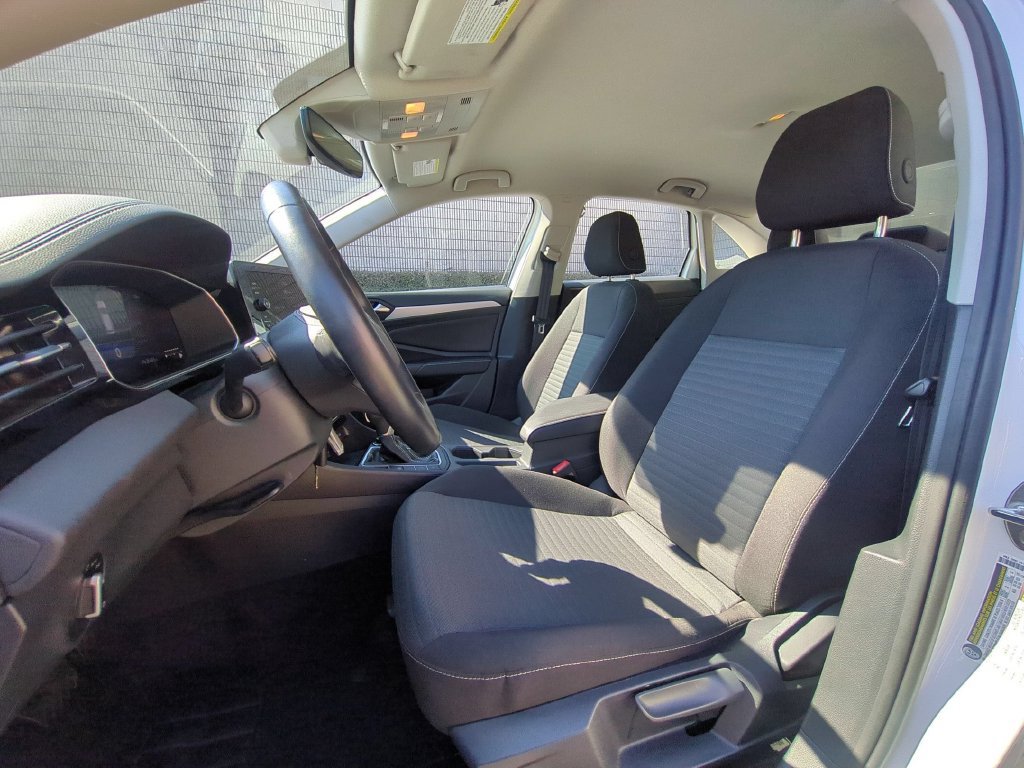 Used 2025 Volkswagen Jetta S FWD image 24