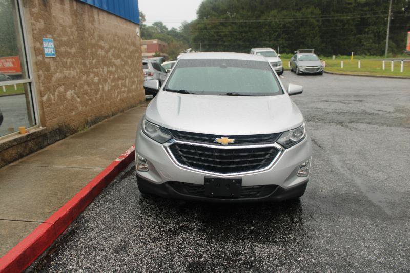 Used 2021 Chevrolet Equinox LT w/ Driver Convenience Package FWD image 2