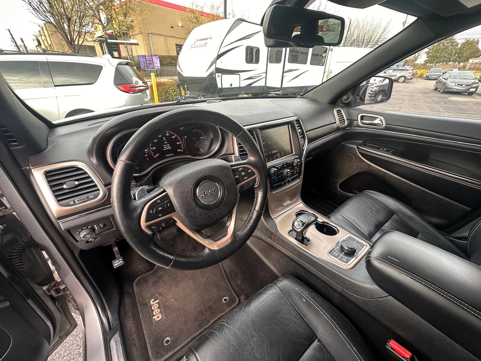 Used 2014 Jeep Grand Cherokee Limited w/ Trailer Tow Group IV image 9