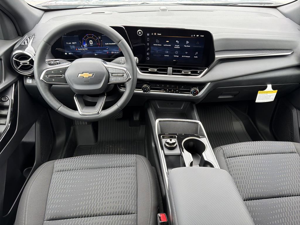 New 2026 Chevrolet Equinox LT FWD image 2