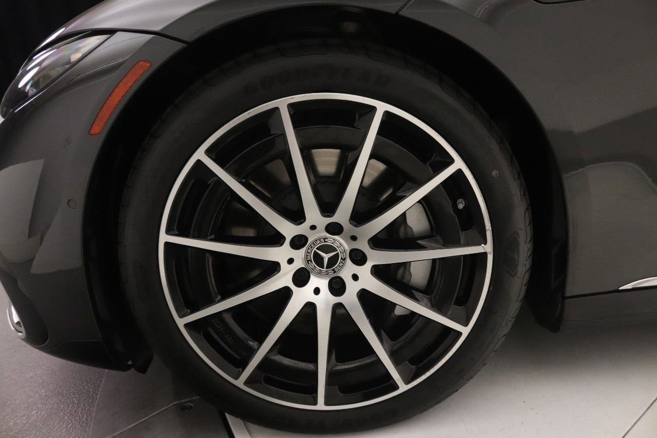 Certified 2023 Mercedes-Benz EQS 580 4MATIC Sedan image 30