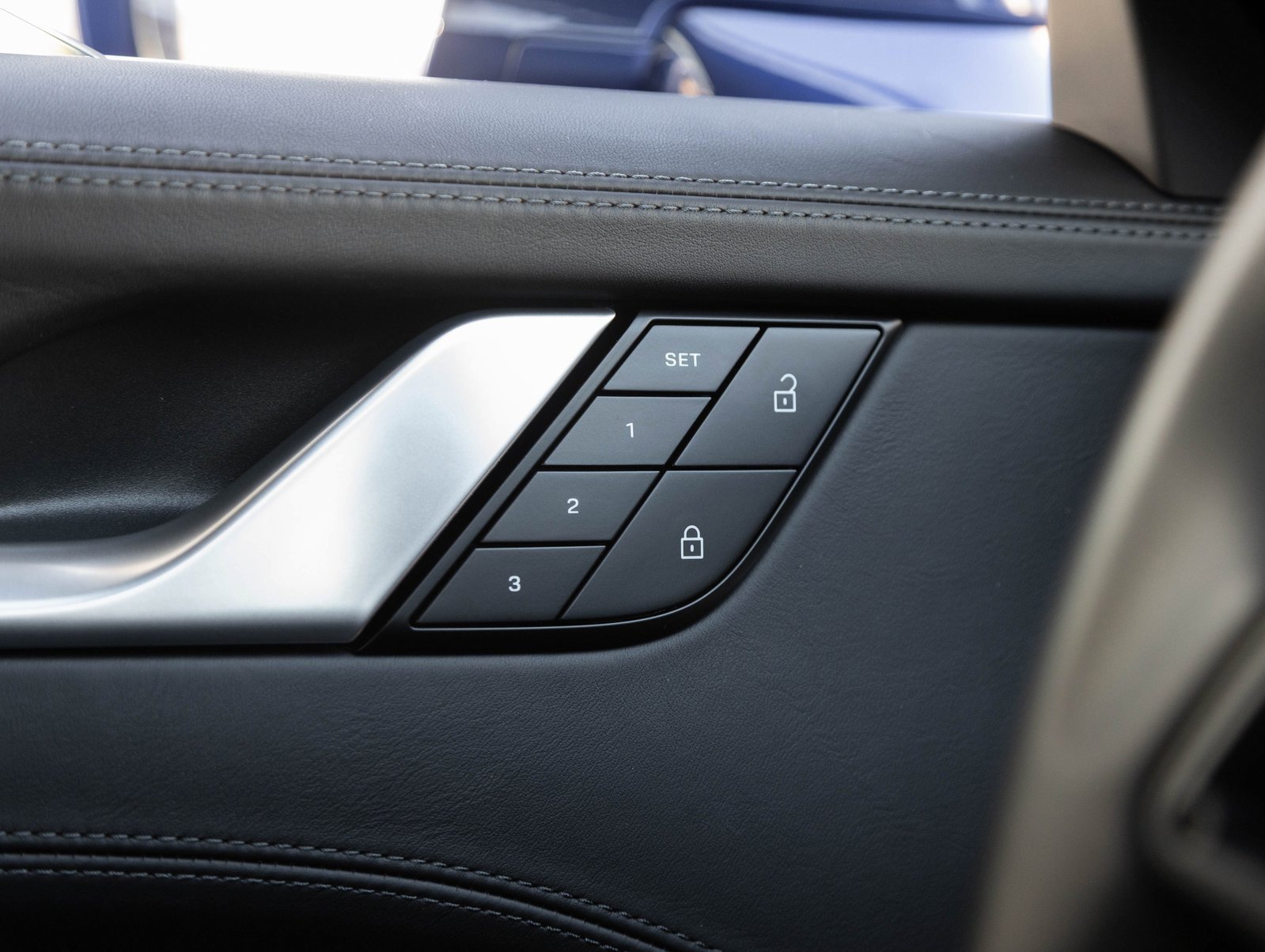 Used 2023 Porsche 911 Sport Classic image 18