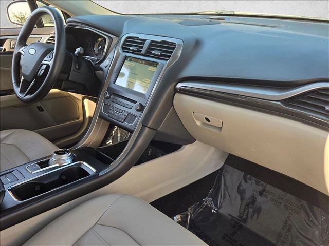 Used 2018 Ford Fusion Energi SE image 22