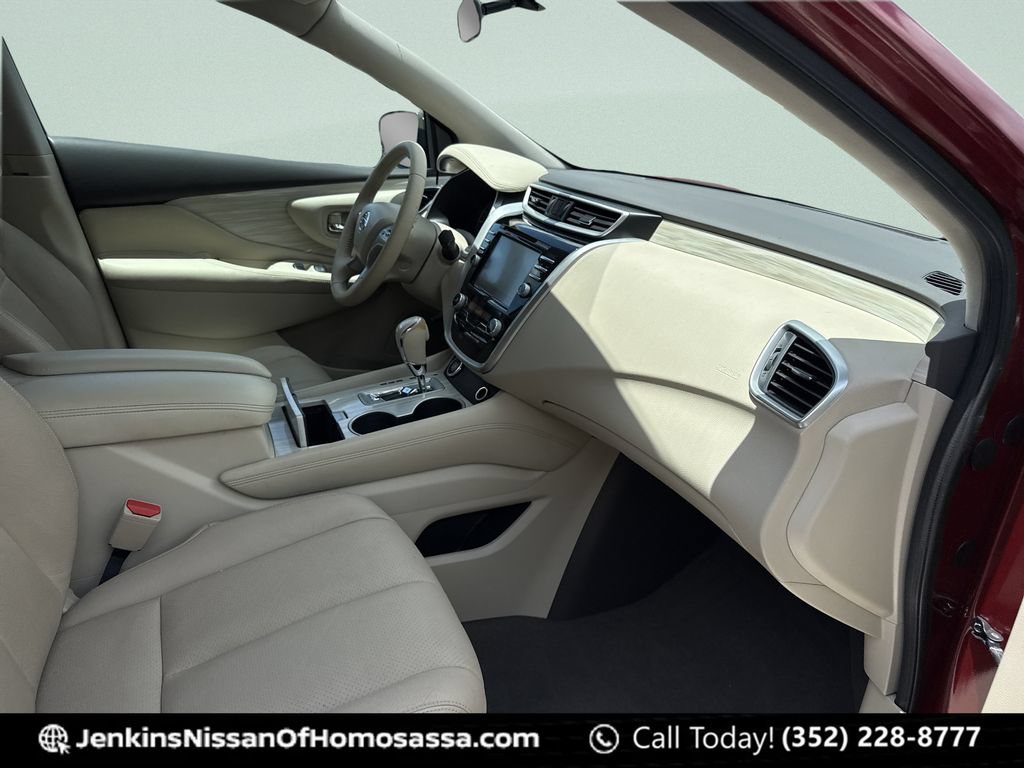 Used 2016 Nissan Murano SV FWD image 18