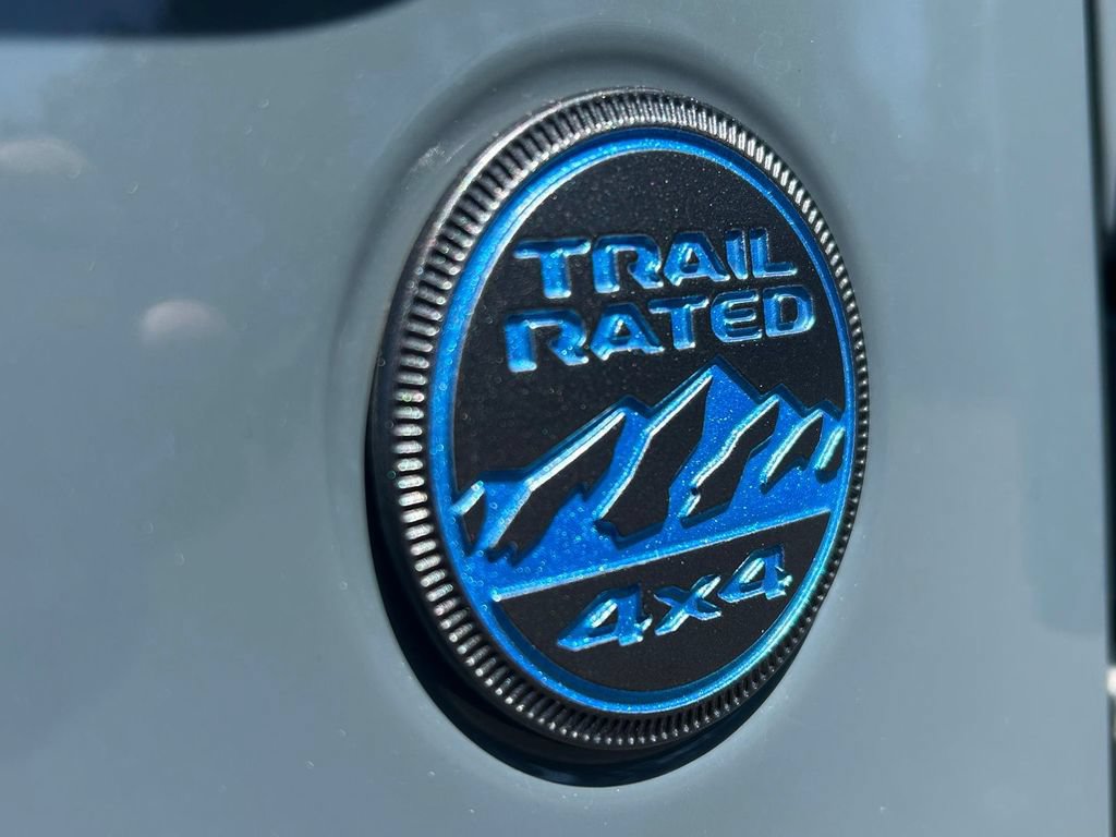 Used 2024 Jeep Wrangler Unlimited AWD/4WD image 11