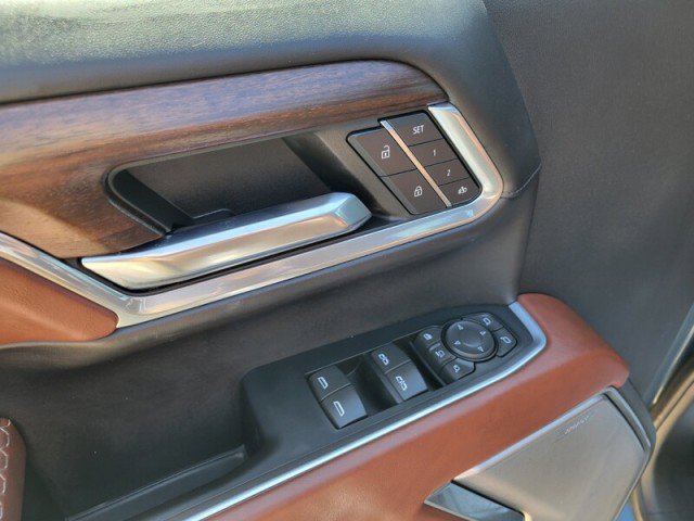 Certified 2025 GMC Sierra 2500 Denali Ultimate image 27