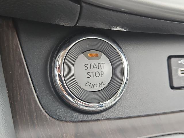 Certified 2024 Nissan Murano Platinum w/ Cargo Package FWD image 27