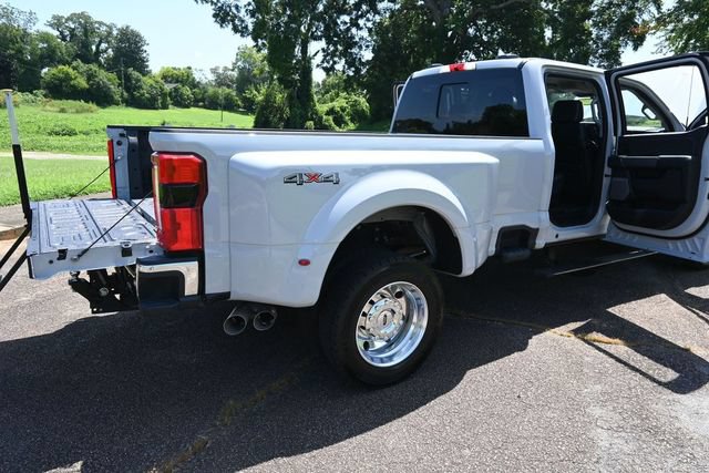 Certified 2025 Ford F450 Lariat w/ Lariat Ultimate Package AWD/4WD image 47