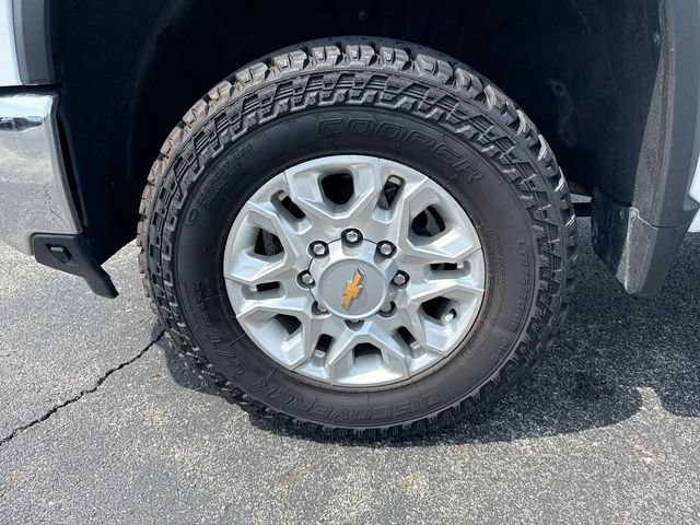 Used 2025 Chevrolet Silverado 2500 LT AWD/4WD image 10