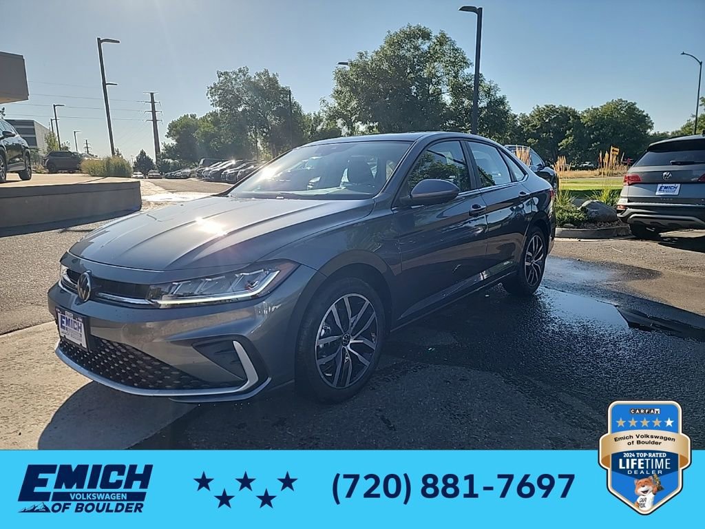 New 2025 Volkswagen Jetta SE