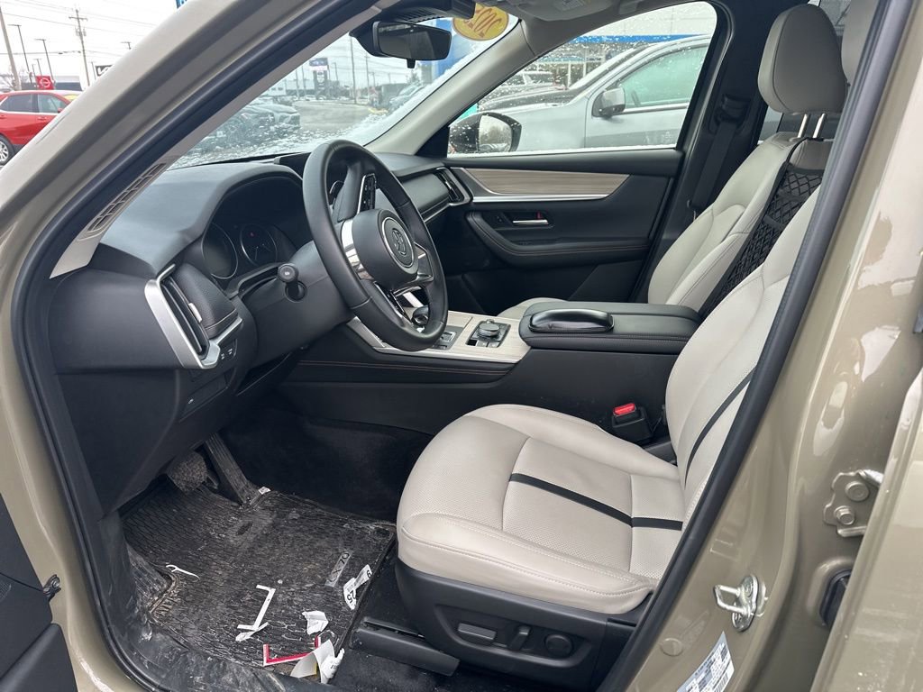 Used 2025 MAZDA CX-70 3.3 Turbo w/ Preferred Package image 5