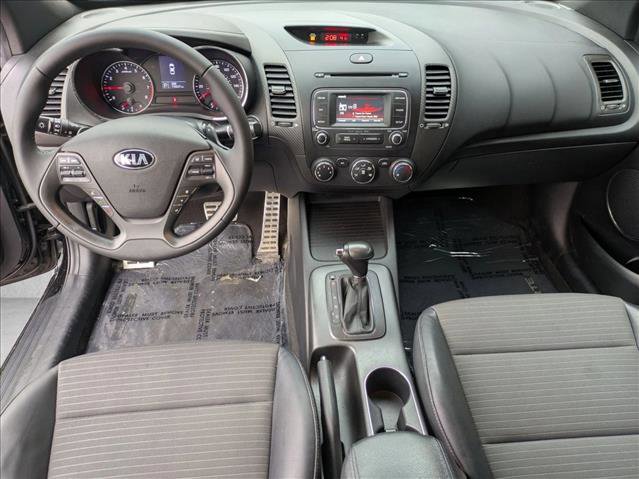 Used 2015 Kia Forte Koup SX image 16