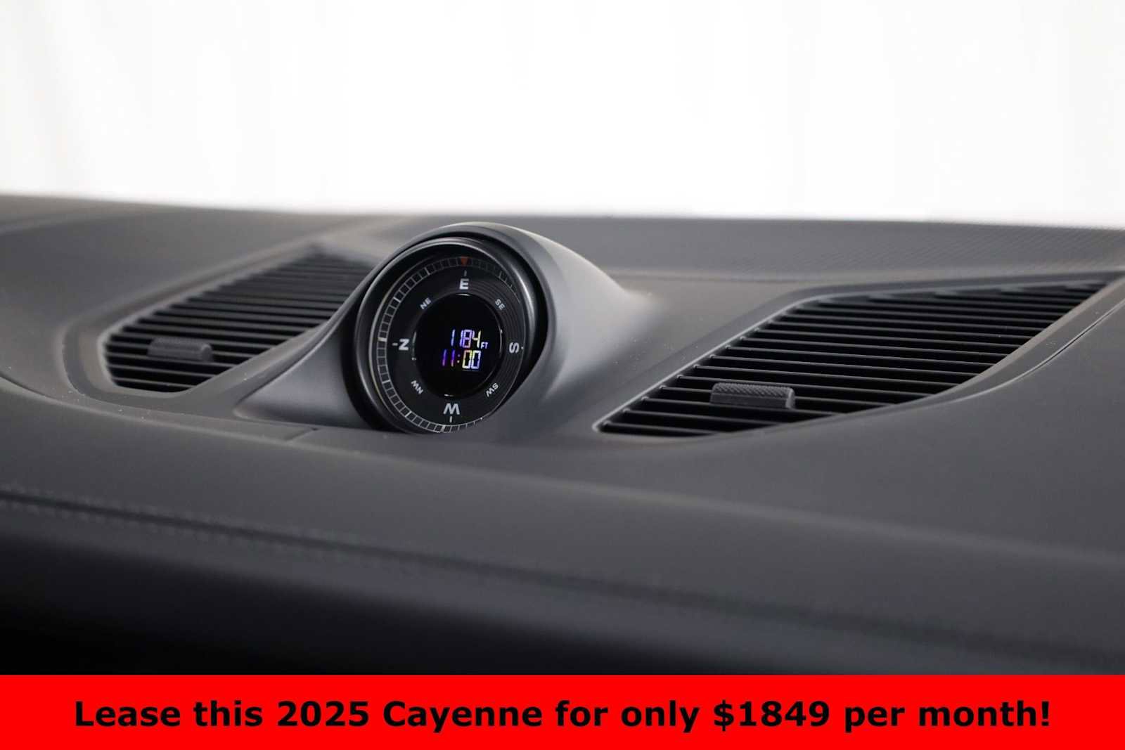 Certified 2025 Porsche Cayenne E-Hybrid image 23