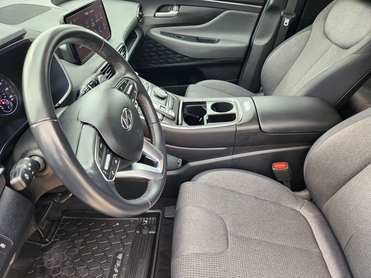 Used 2023 Hyundai Santa Fe SEL image 12
