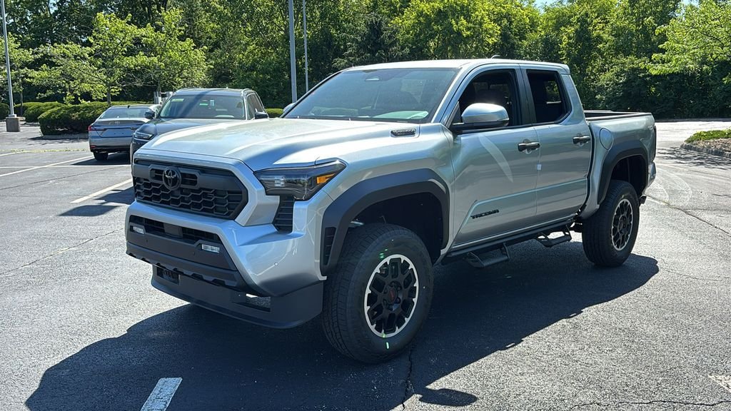 New 2026 Toyota Tacoma TRD Off-Road w/ TRD Off Road Upgrade Package AWD/4WD image 3