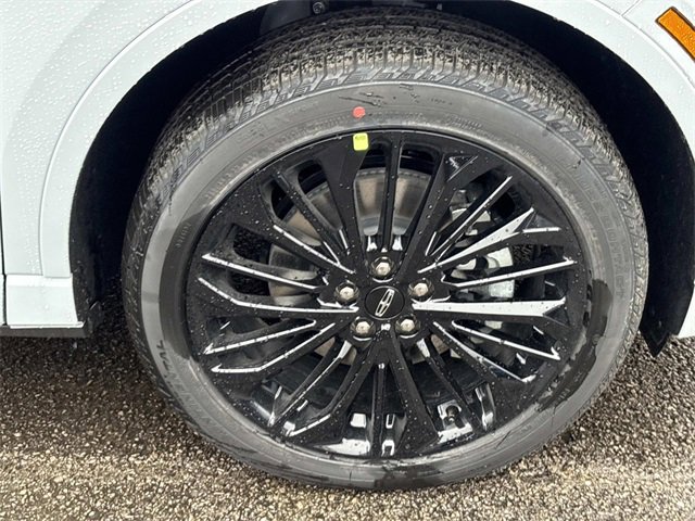 New 2026 Lincoln Corsair Grand Touring w/ Jet Appearance Package image 9