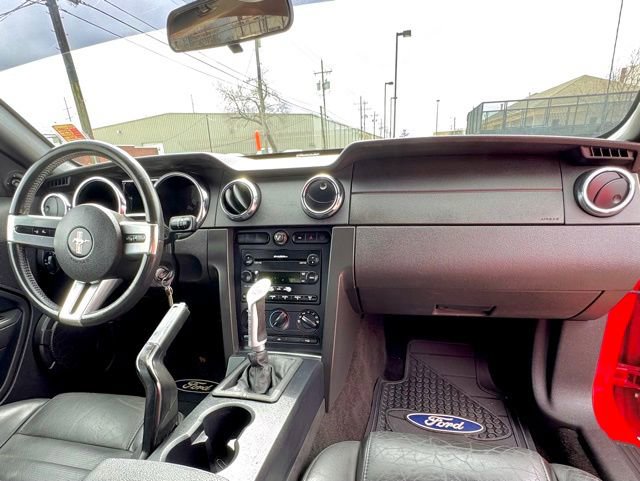 Used 2006 Ford Mustang GT Premium image 9