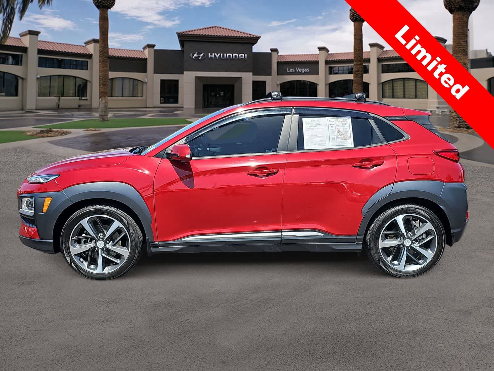 Used 2021 Hyundai Kona Limited w/ Cargo Package FWD image 5