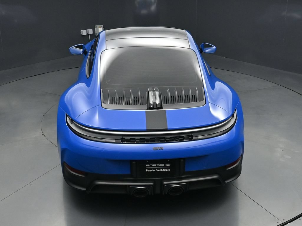 Used 2025 Porsche 911 Carrera GTS RWD image 18