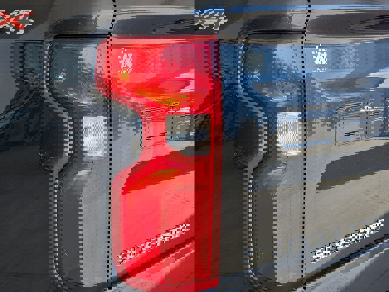 Used 2022 Chevrolet Silverado 1500 Custom w/ Safety Confidence Package AWD/4WD image 38