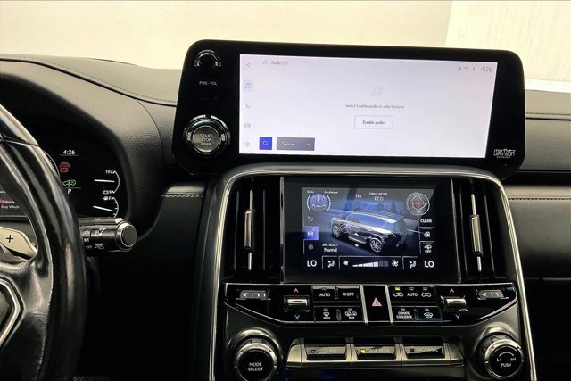 Used 2022 Lexus LX 600 4WD w/ Luxury Package image 5