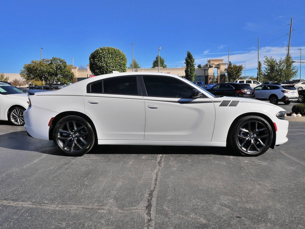 Used 2022 Dodge Charger SXT w/ Plus Group image 8