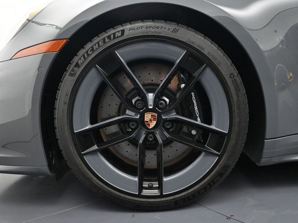 New 2026 Porsche 911 Carrera 4S image 26