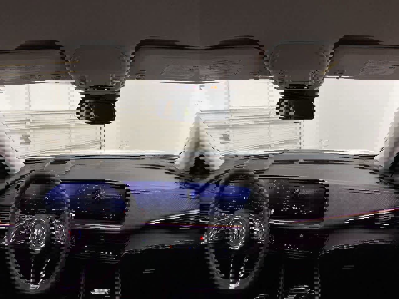 Used 2025 Buick Envision Sport Touring image 13