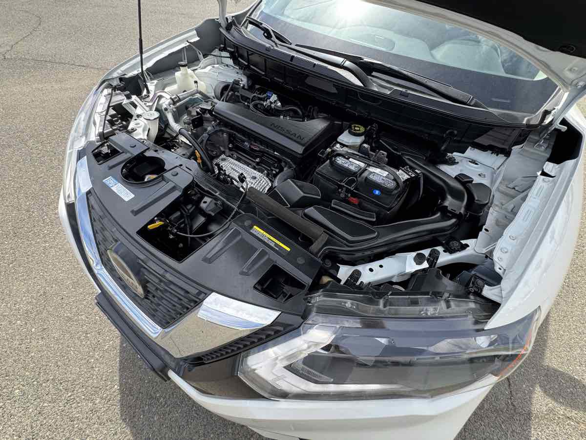 Used 2019 Nissan Rogue SV w/ Sun & Sound Touring Package AWD/4WD image 41