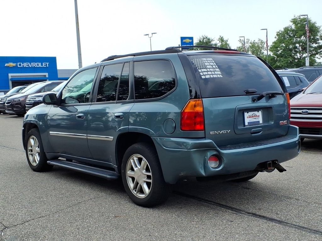 Used 2009 GMC Envoy SLT w/ Sun And 6-Disc Cd Package AWD/4WD image 6