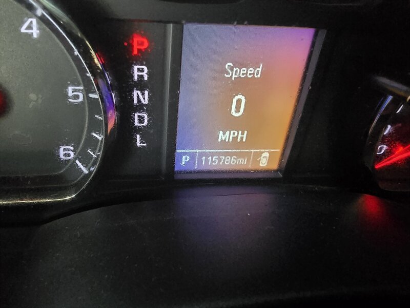 Used 2018 Chevrolet Silverado 1500 W/T RWD image 15