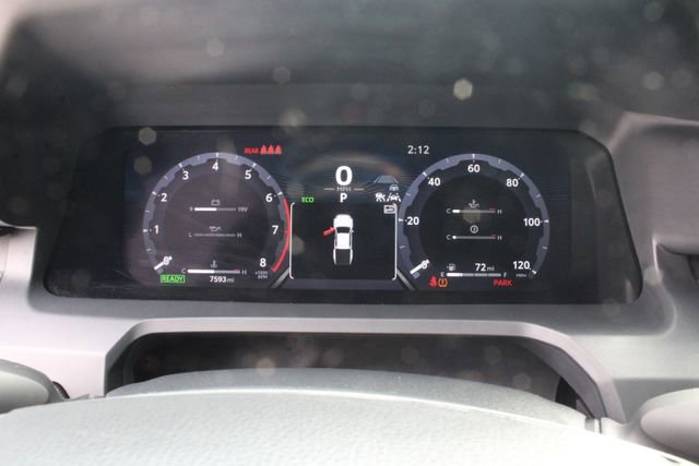 Used 2025 Toyota Tacoma Trailhunter image 19