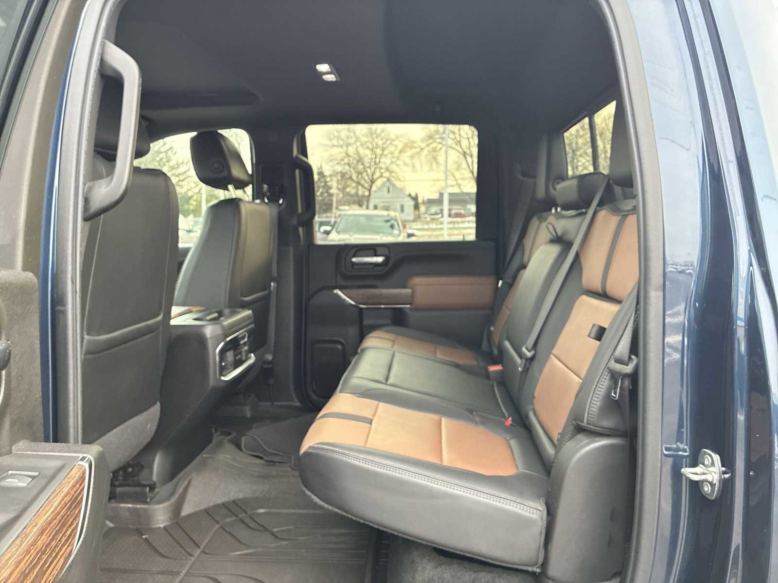 Used 2023 Chevrolet Silverado 2500 High Country w/ Z71 Off-Road Package image 26