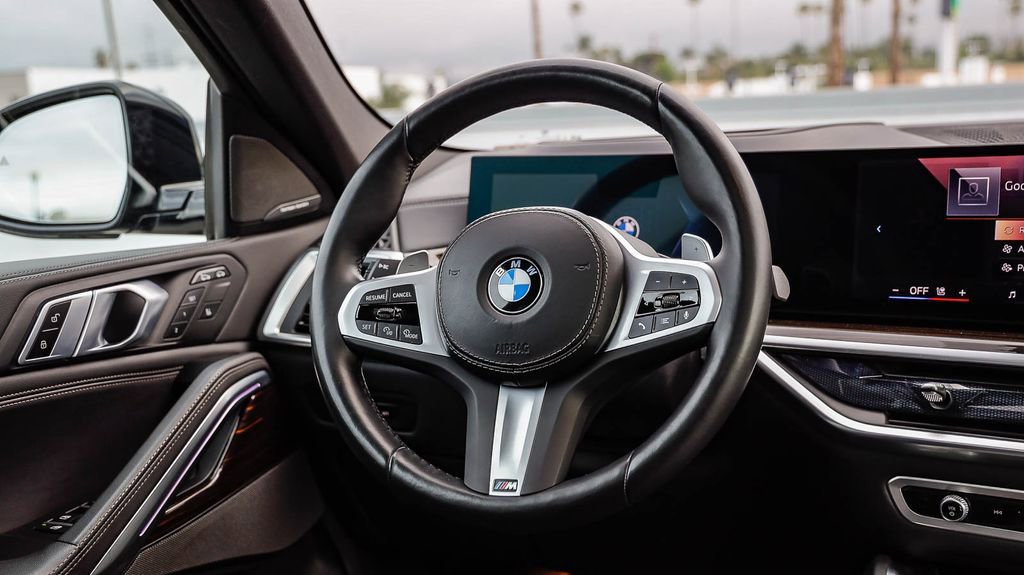 Used 2024 BMW X6 xDrive40i image 18