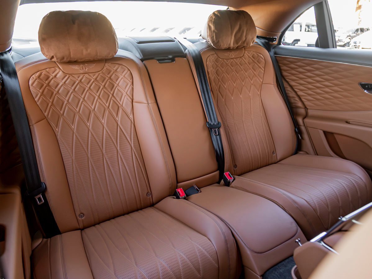 Certified 2021 Bentley Flying Spur W12 image 27