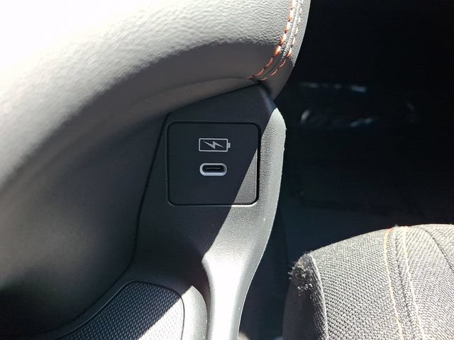 Used 2025 Honda HR-V Sport image 37
