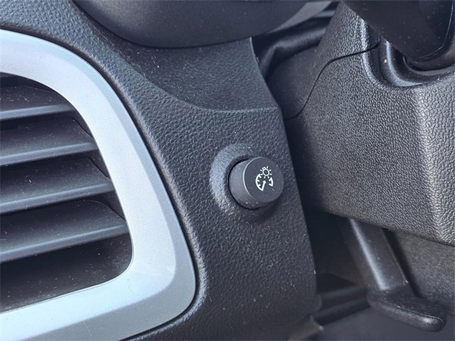 Used 2015 GMC Terrain SLE w/ Convenience Package image 12