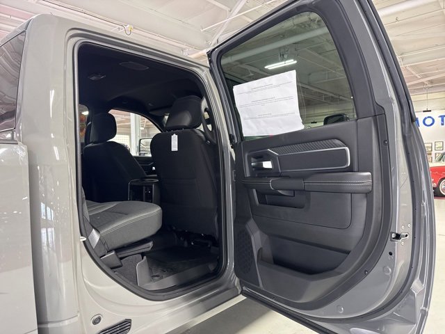 New 2026 RAM 2500 Big Horn image 37